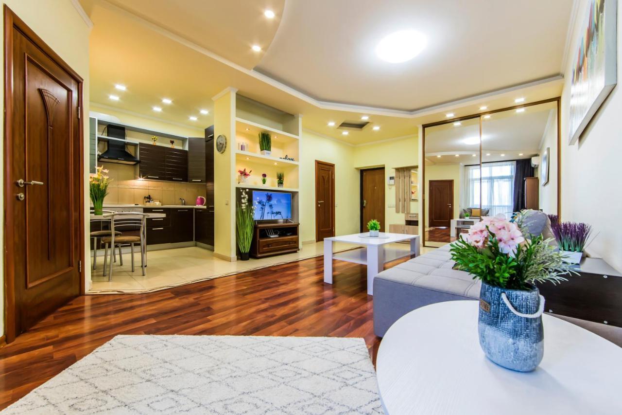2К Квартира У Новому Будинку На 10 Поверсі, Печерськ Kiew Exterior foto